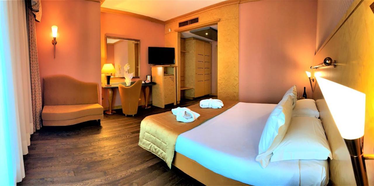 Shg Hotel Antonella Pomezia Ngoại thất bức ảnh