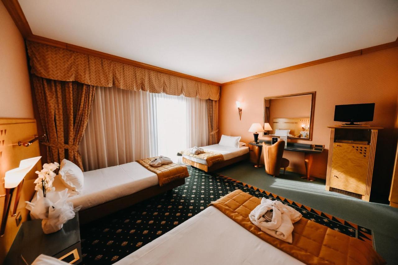Shg Hotel Antonella Pomezia Ngoại thất bức ảnh