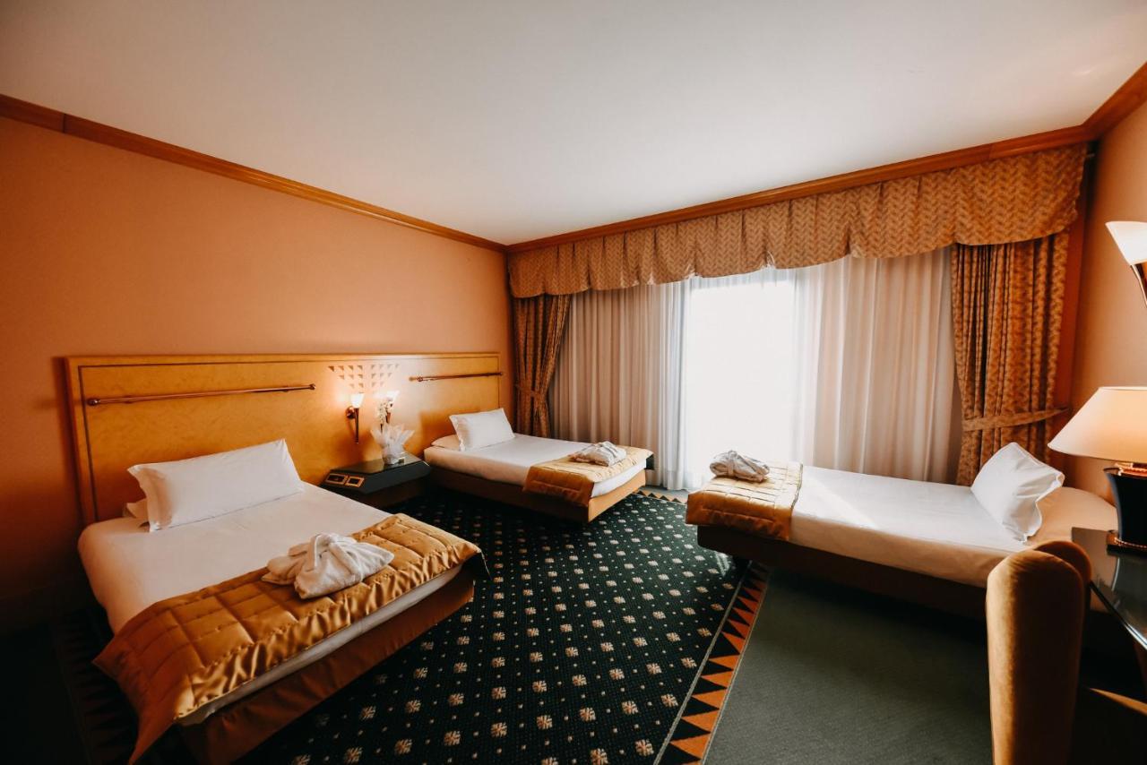 Shg Hotel Antonella Pomezia Ngoại thất bức ảnh
