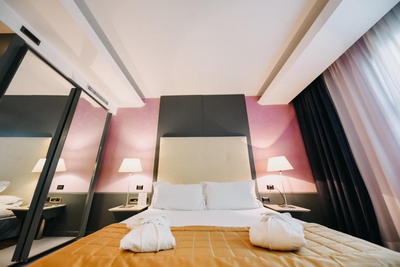Shg Hotel Antonella Pomezia Ngoại thất bức ảnh