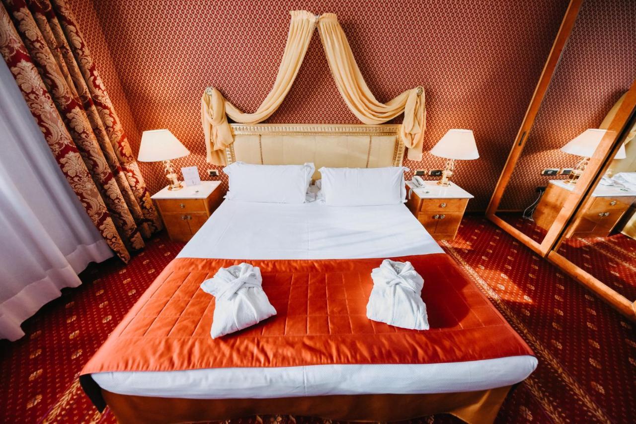 Shg Hotel Antonella Pomezia Ngoại thất bức ảnh