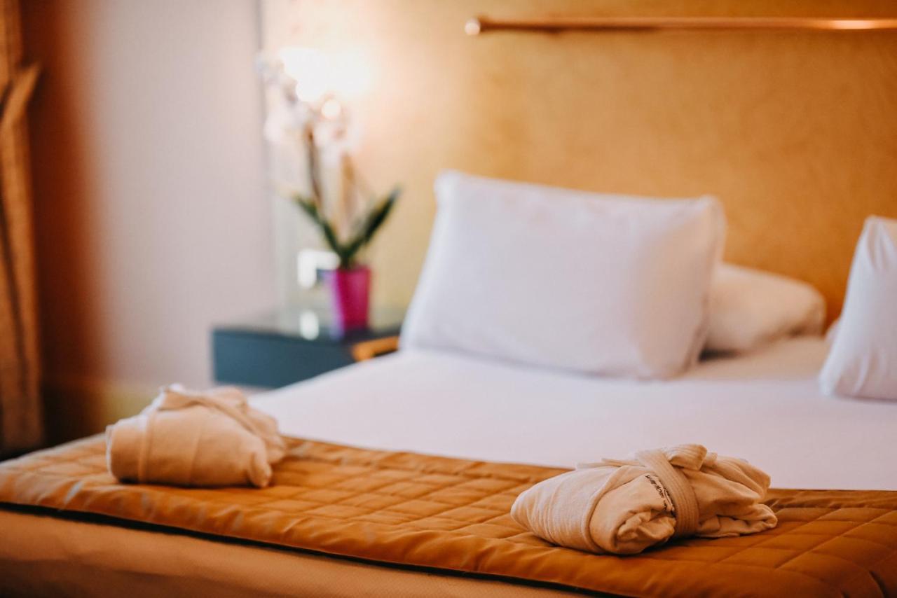 Shg Hotel Antonella Pomezia Ngoại thất bức ảnh